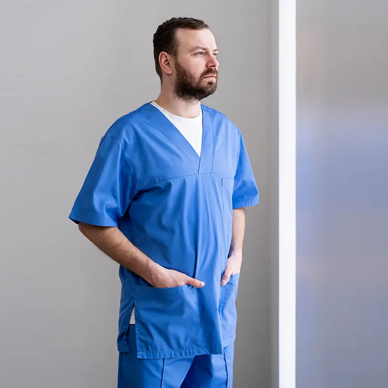 Pijama de enfermagem masculino